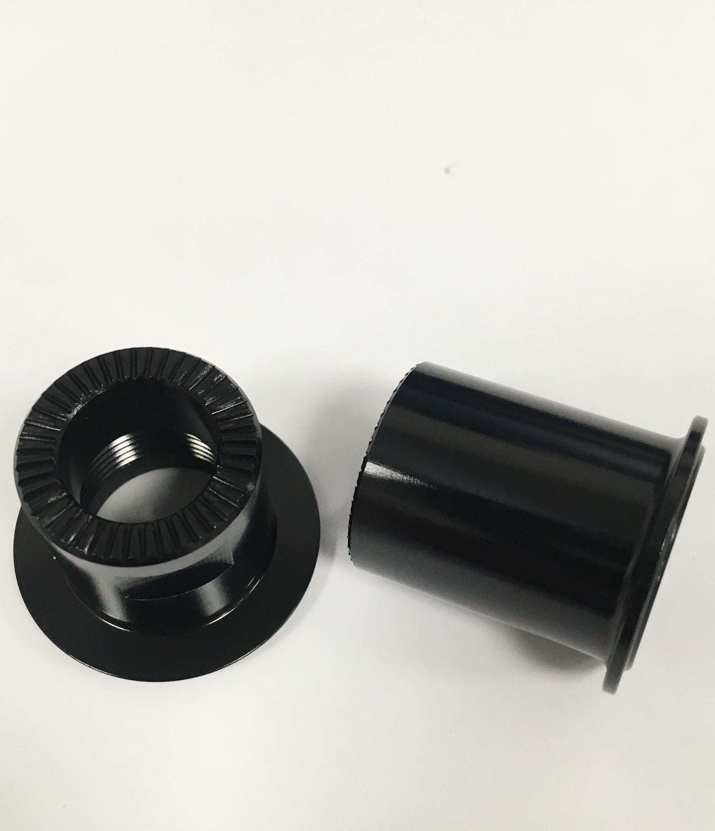 Cero 12x142mm Rear wheel adapter